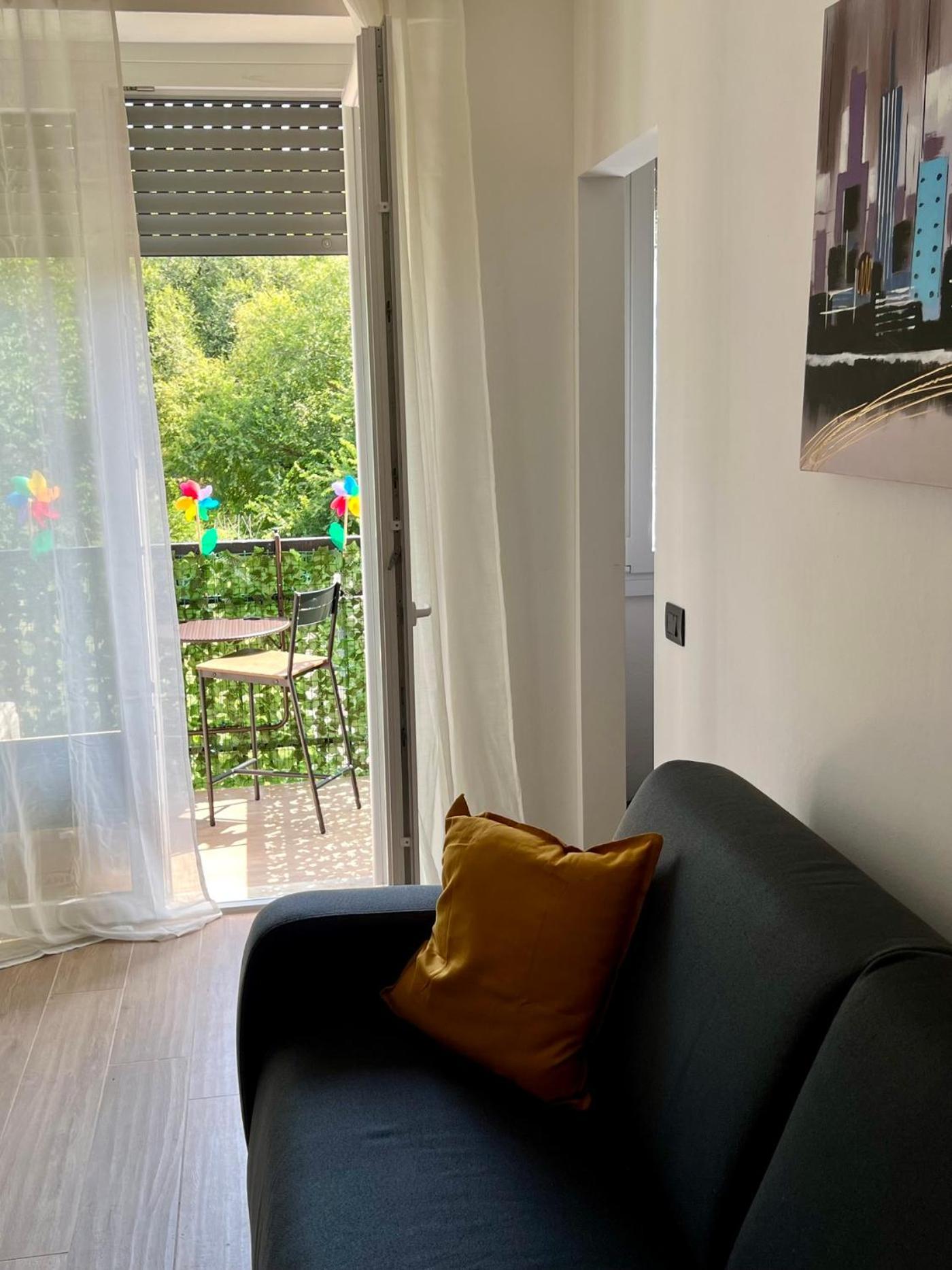 Moderno Ed Elegante Loft Con Balcone Apartment Milan Bagian luar foto